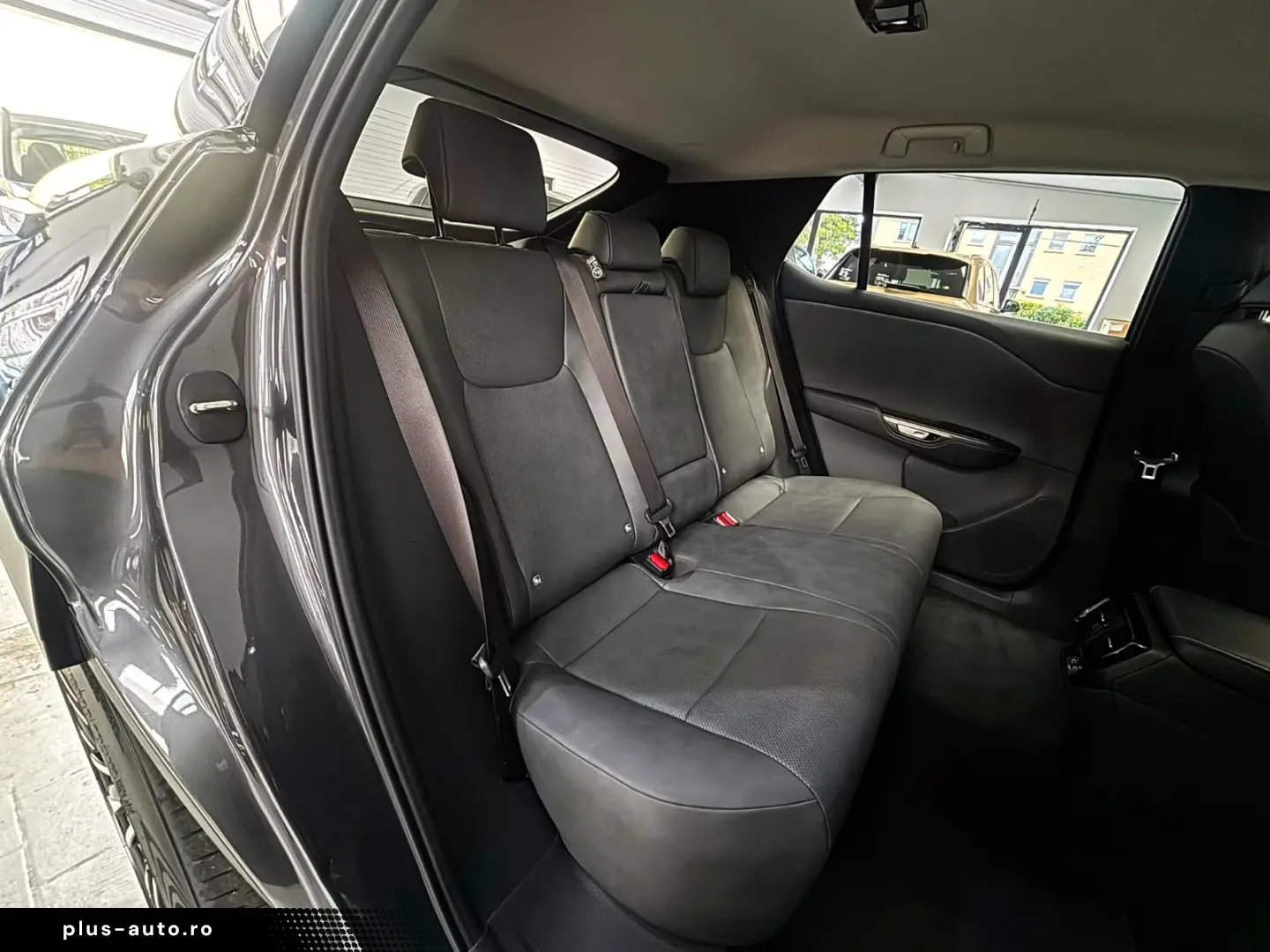 LEXUS RZ 450e Executive Line