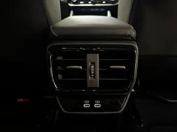LEXUS RZ 450e Executive Line