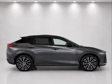 LEXUS RZ 450e Executive Line