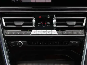 BMW 840i M Sport Leder Laser Pano Harman Kardon