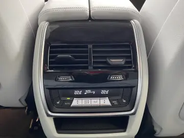 BMW XM 50E