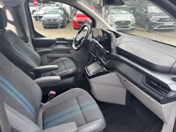 FORD Tourneo Custom Bus 320 L1 SPORT FWD Aut. AHK 7 1