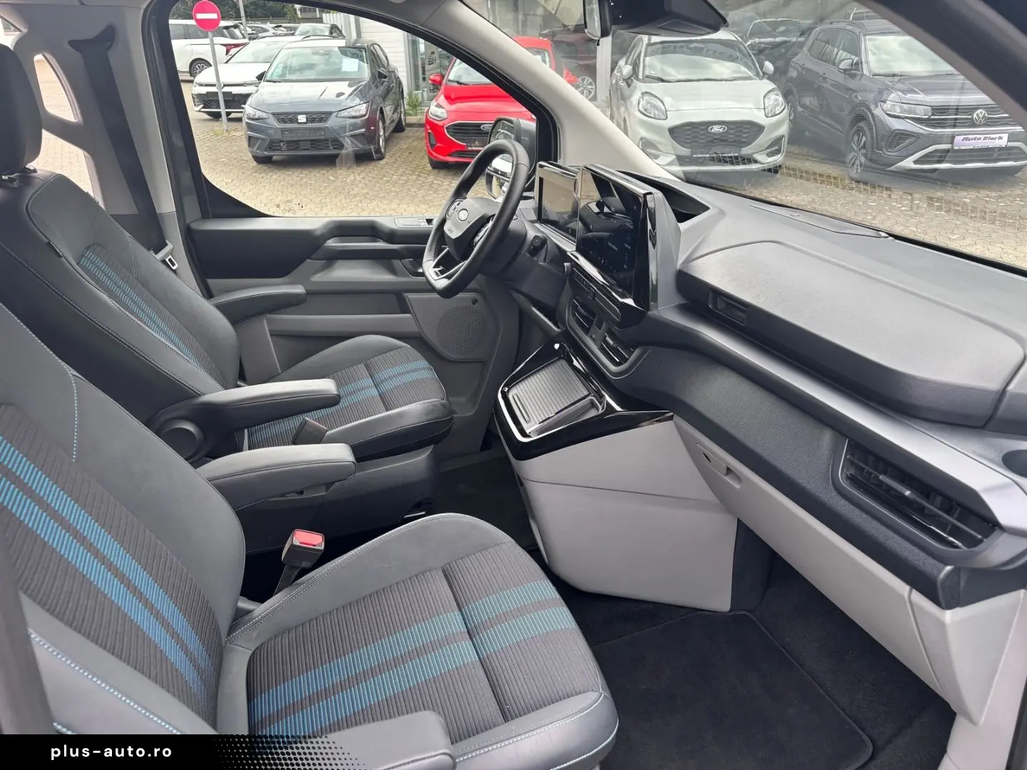 FORD Tourneo Custom Bus 320 L1 SPORT FWD Aut. AHK 7 1