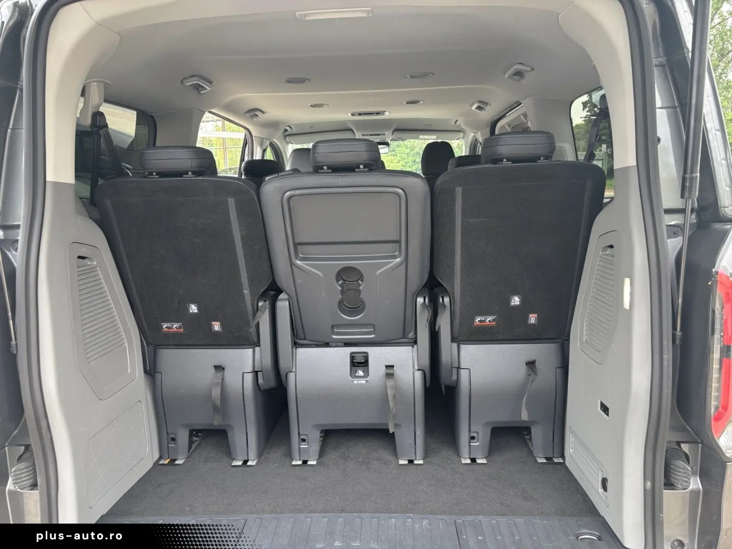 FORD Tourneo Custom Bus 320 L1 SPORT FWD Aut. AHK 7 1