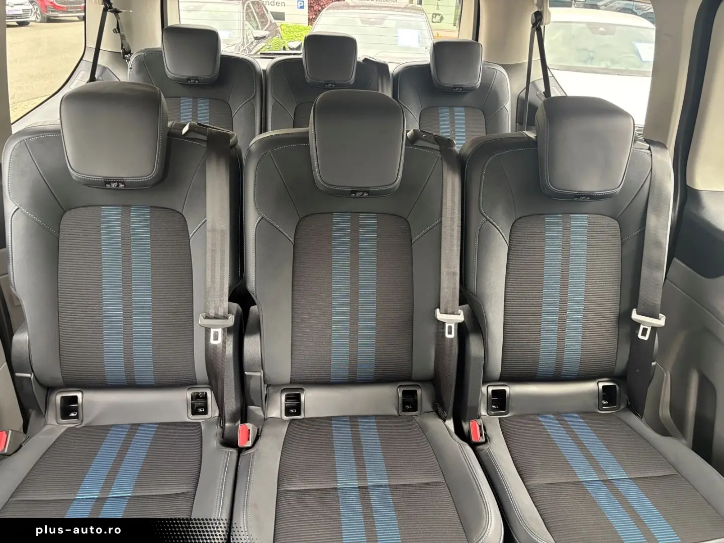FORD Tourneo Custom Bus 320 L1 SPORT FWD Aut. AHK 7 1