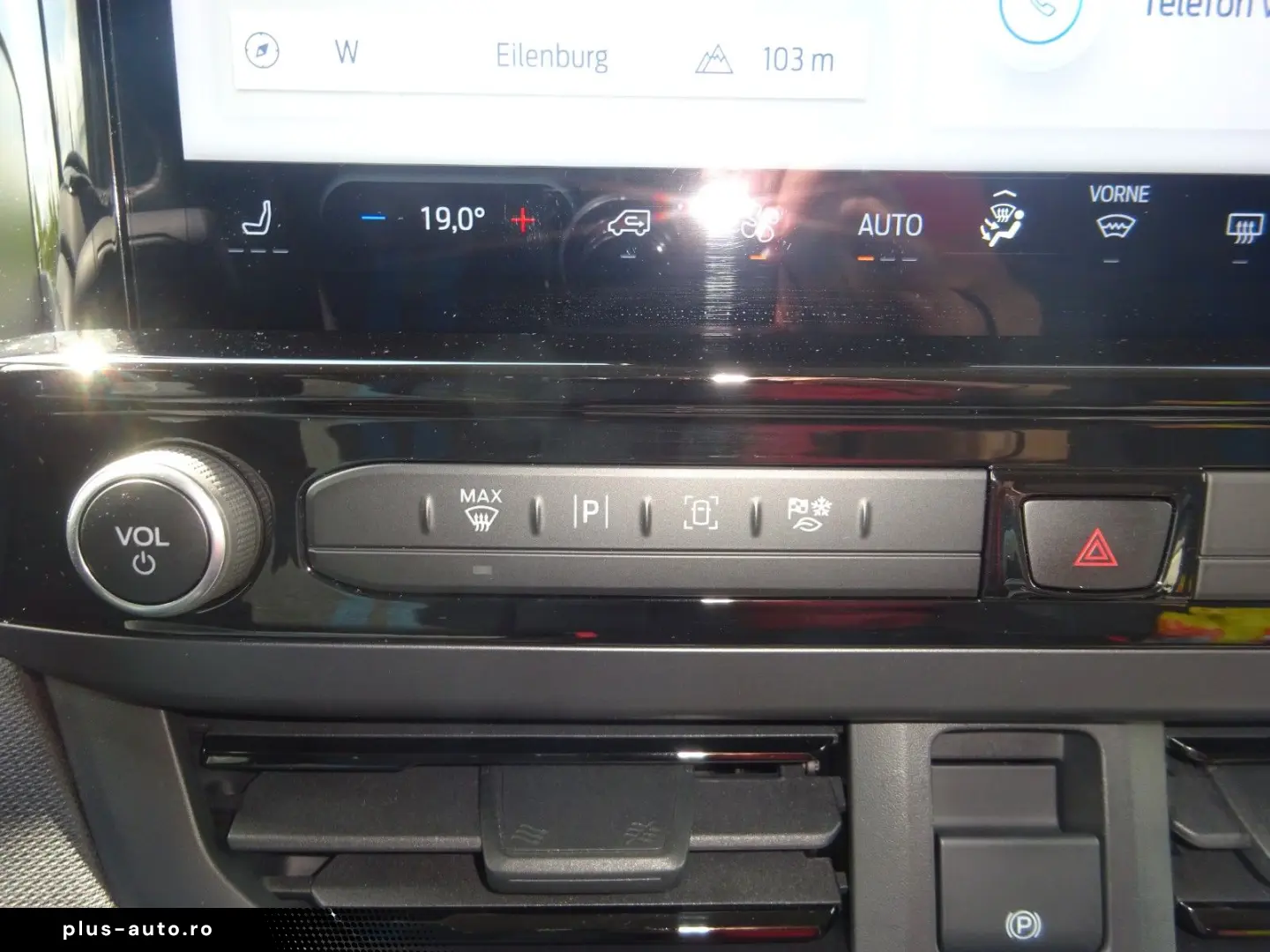 FORD Tourneo Custom 170PS Autm. Sport L2 Navi AHK