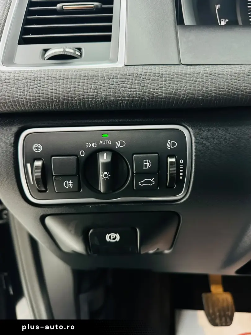 VOLVO XC60 2016 2.0D E6 Garantie 12 Luni Rate Avans 0 Doar C