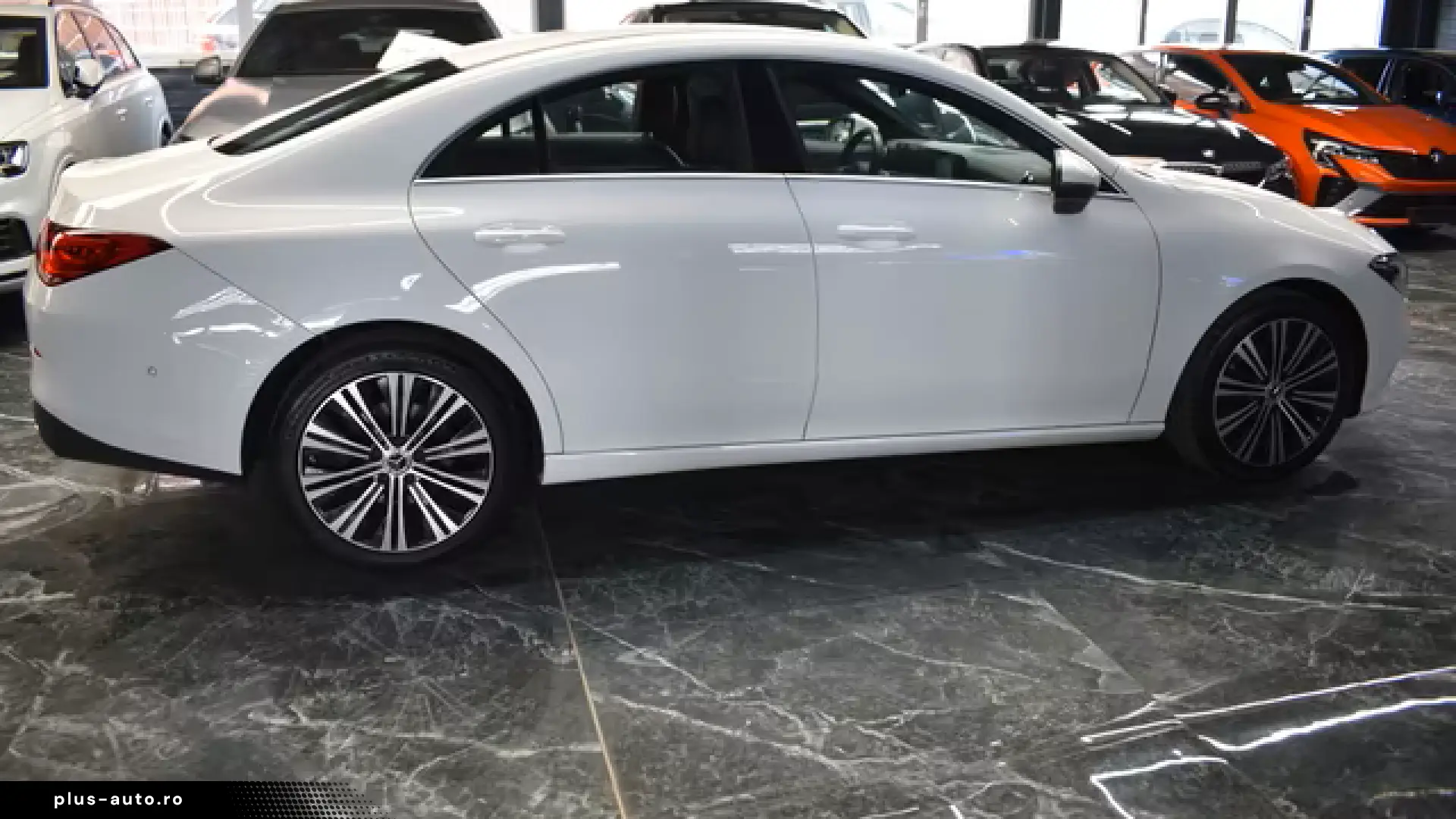 Mercedes-Benz CLA 220 d DISTRONIC LED 360 CAMERA