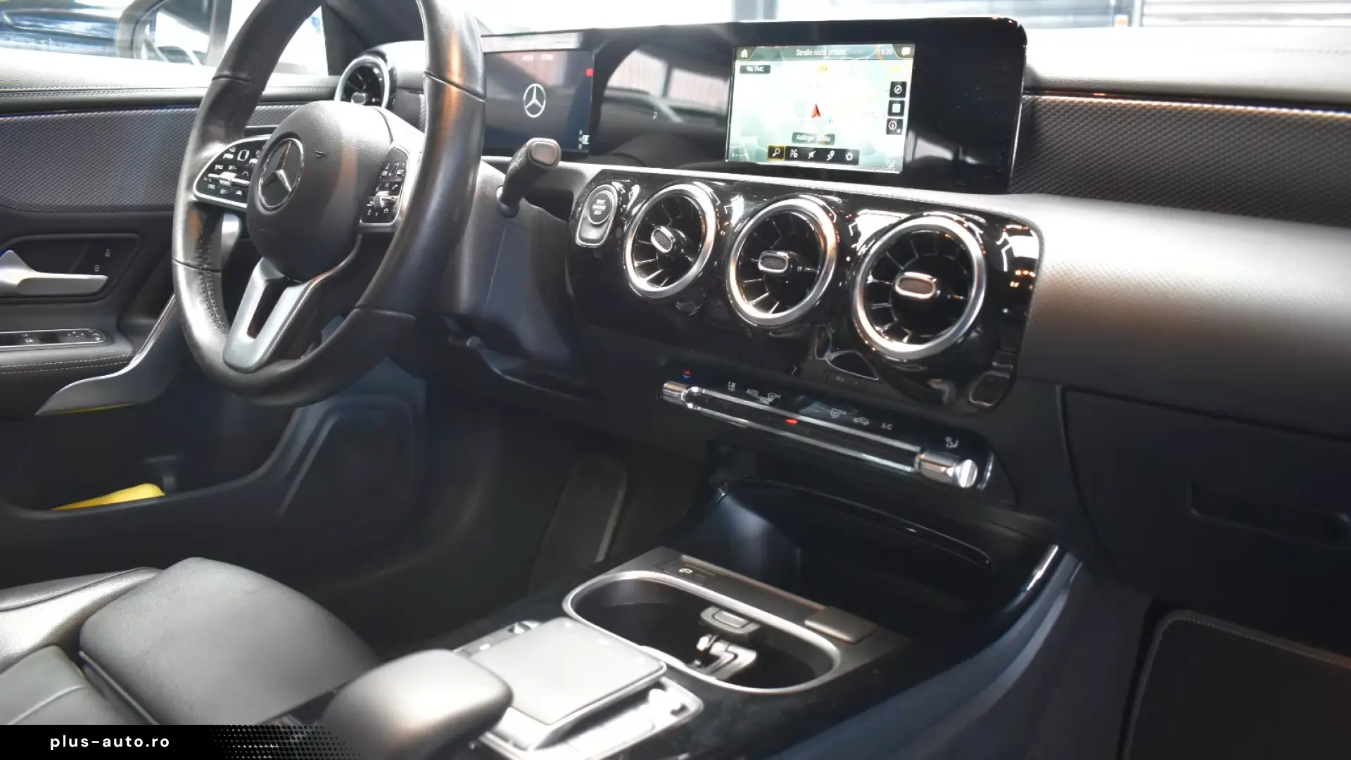 Mercedes-Benz CLA 220 d DISTRONIC LED 360 CAMERA