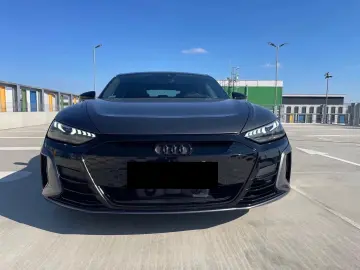 Audi e-tron GT quattro   Dynamic Plus Masaj Pano Ventilatie