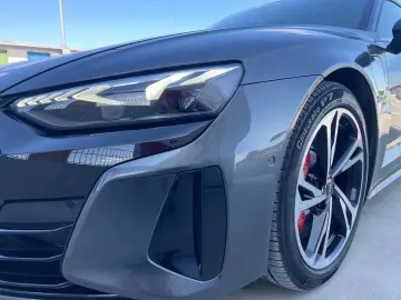Audi e-tron GT quattro   Dynamic Plus Masaj Pano Ventilatie