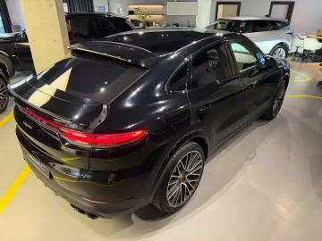 Porsche Cayenne  Pano Bose