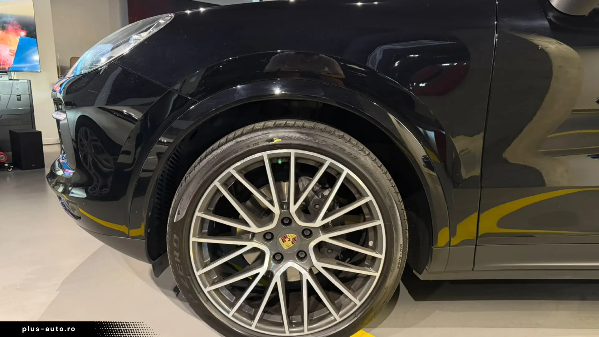 Porsche Cayenne  Pano Bose