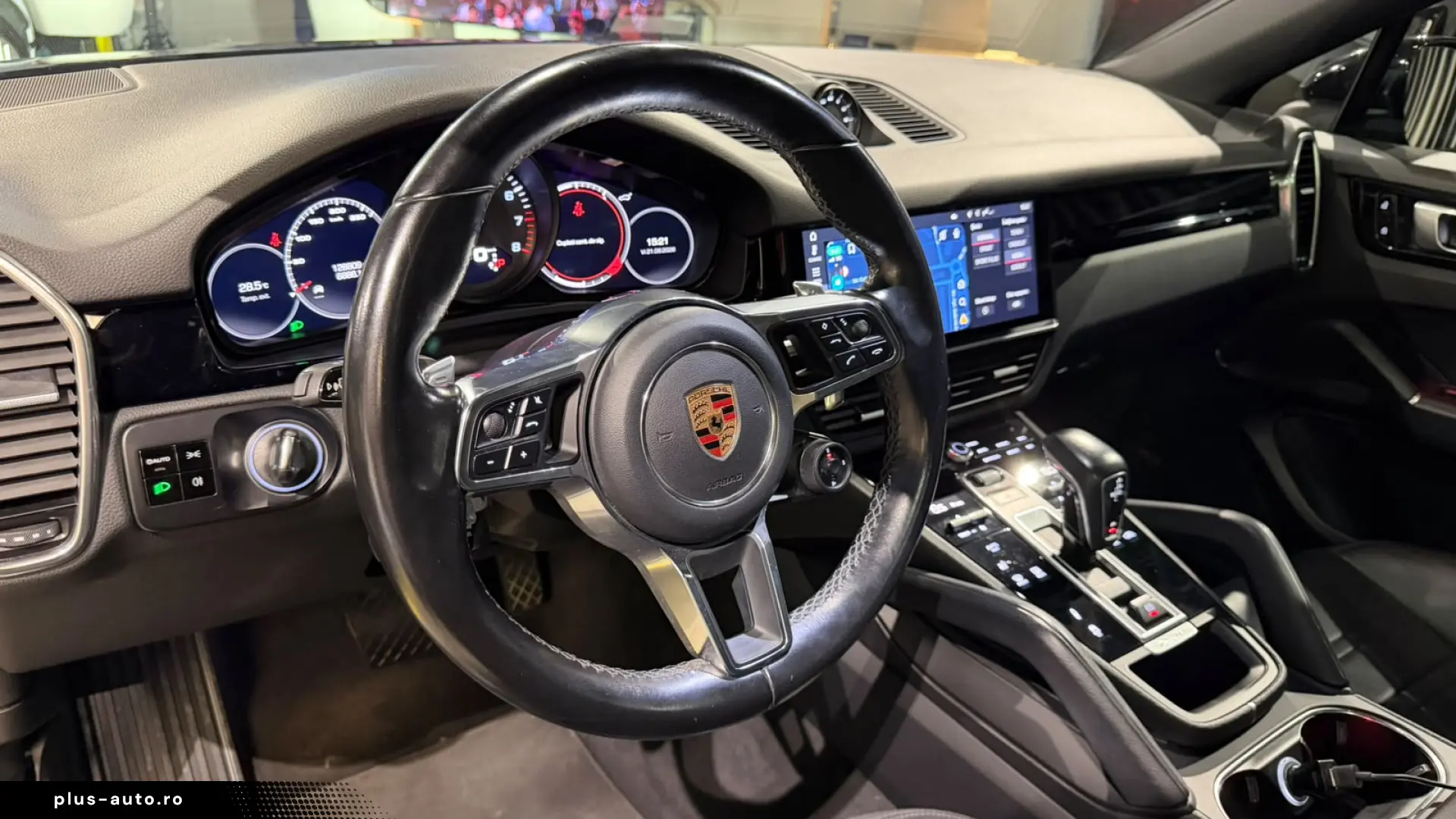Porsche Cayenne  Pano Bose