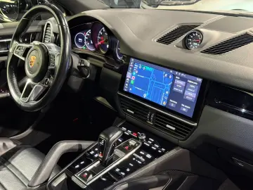 Porsche Cayenne  Pano Bose