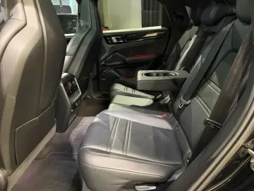 Porsche Cayenne  Pano Bose