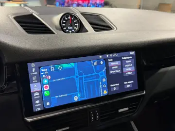 Porsche Cayenne  Pano Bose