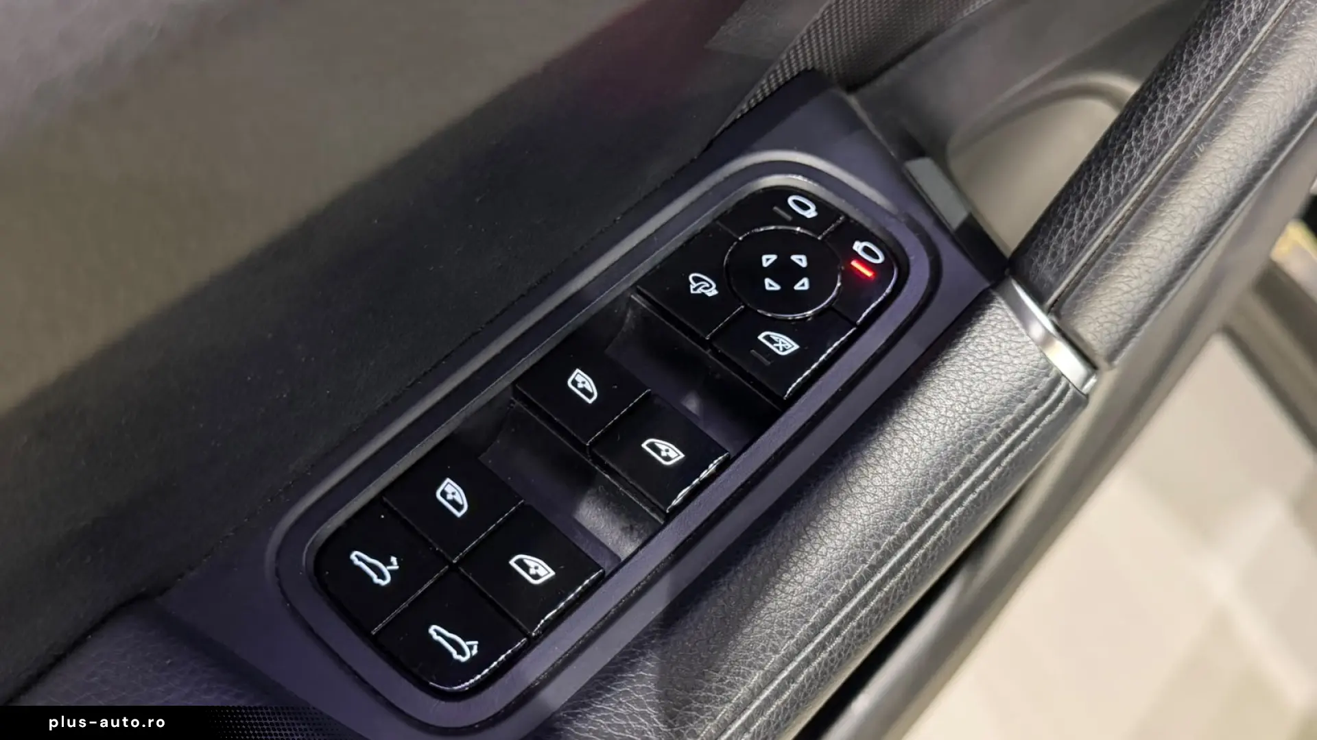 Porsche Cayenne  Pano Bose