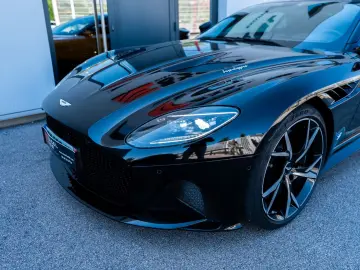 ASTON MARTIN DBS Superleggera 360  Camera B&O