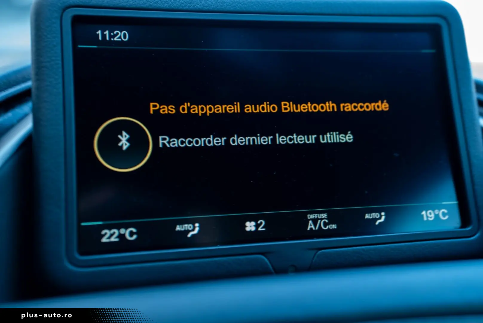 ASTON MARTIN DBS Superleggera 360  Camera B&O