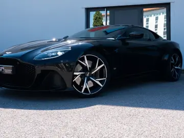 ASTON MARTIN DBS Superleggera 360  Camera B&O