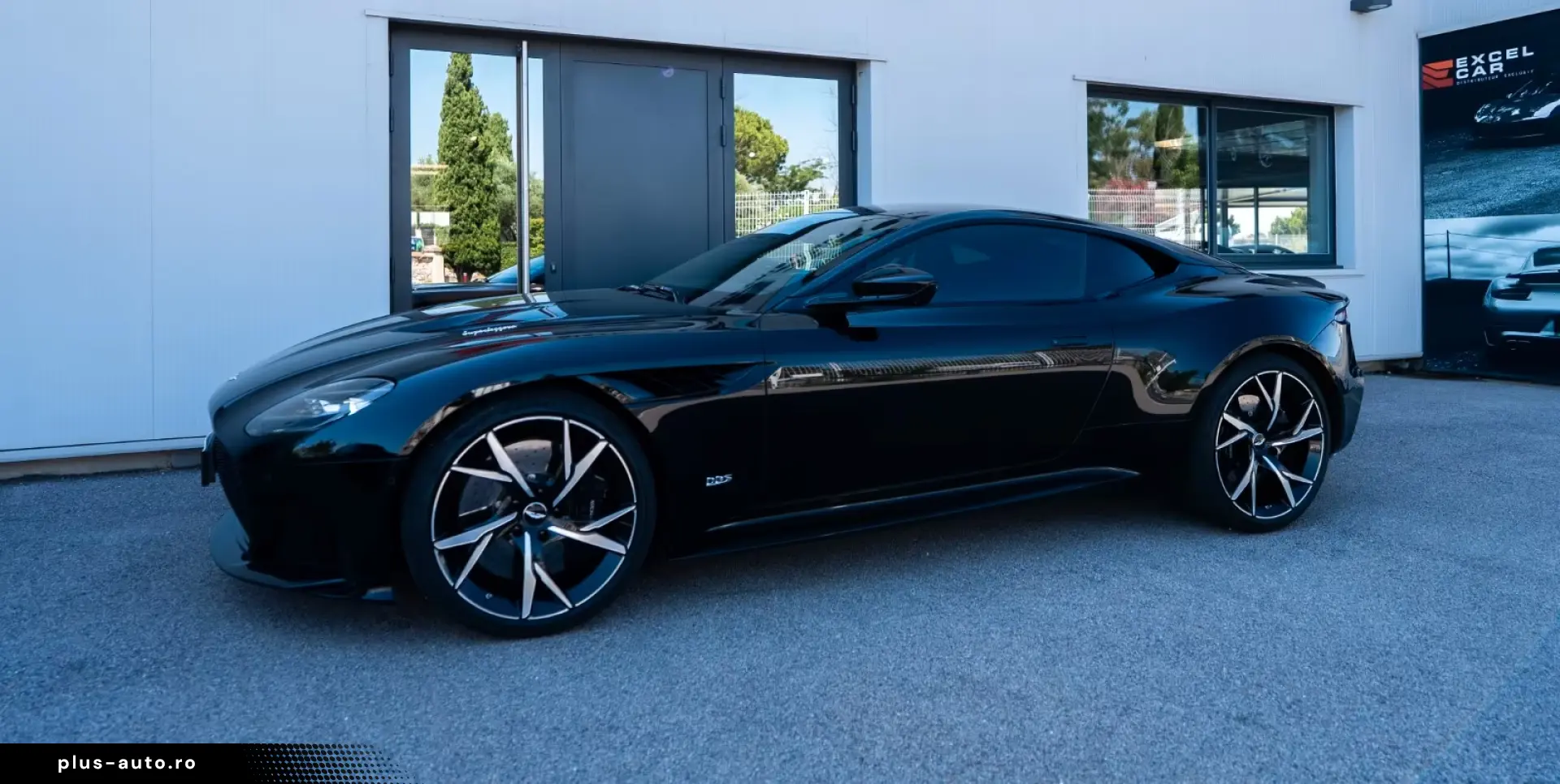 ASTON MARTIN DBS Superleggera 360  Camera B&O