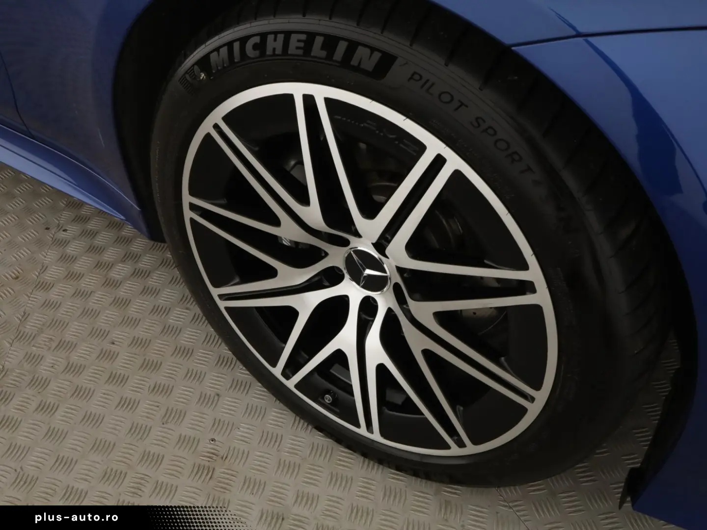 MERCEDES-BENZ AMG GT 43 4M  Multibeam SHD Burmester Nappa