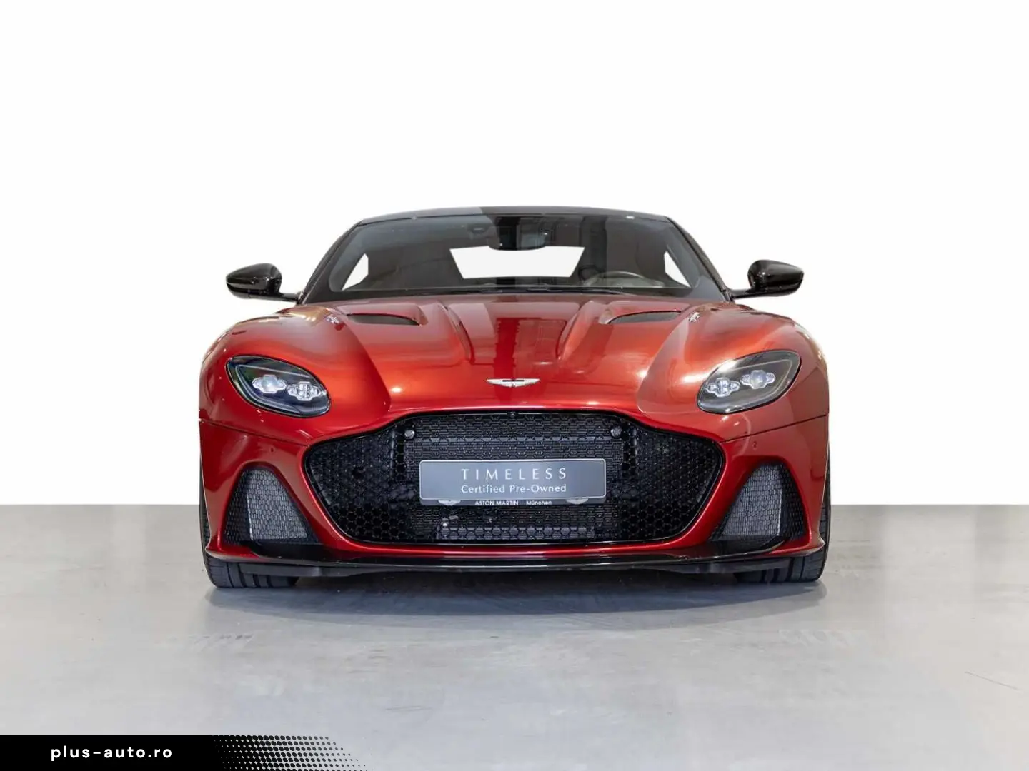 ASTON MARTIN DBS Superleggera Hyper Red