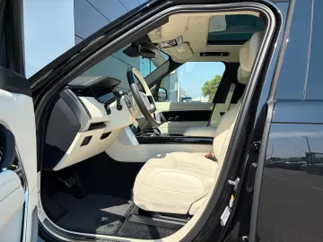 Land Rover Range Rover D350 Autobiography