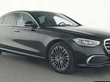 MERCEDES-BENZ S 350 d 4M Pano Airmatic Burm3D Leder Distr