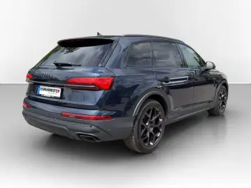 AUDI Q7 TFSI e quattro Tiptronic S line MATRIX LUFTFE