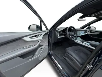 AUDI Q7 TFSI e quattro Tiptronic S line MATRIX LUFTFE
