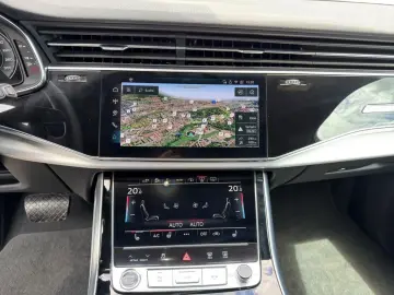 AUDI Q7 TFSI e quattro Tiptronic S line MATRIX LUFTFE