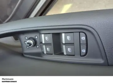 AUDI Q7 55 TFSI e quattro LED NAVI LUFT SHZ PDC LM ZV
