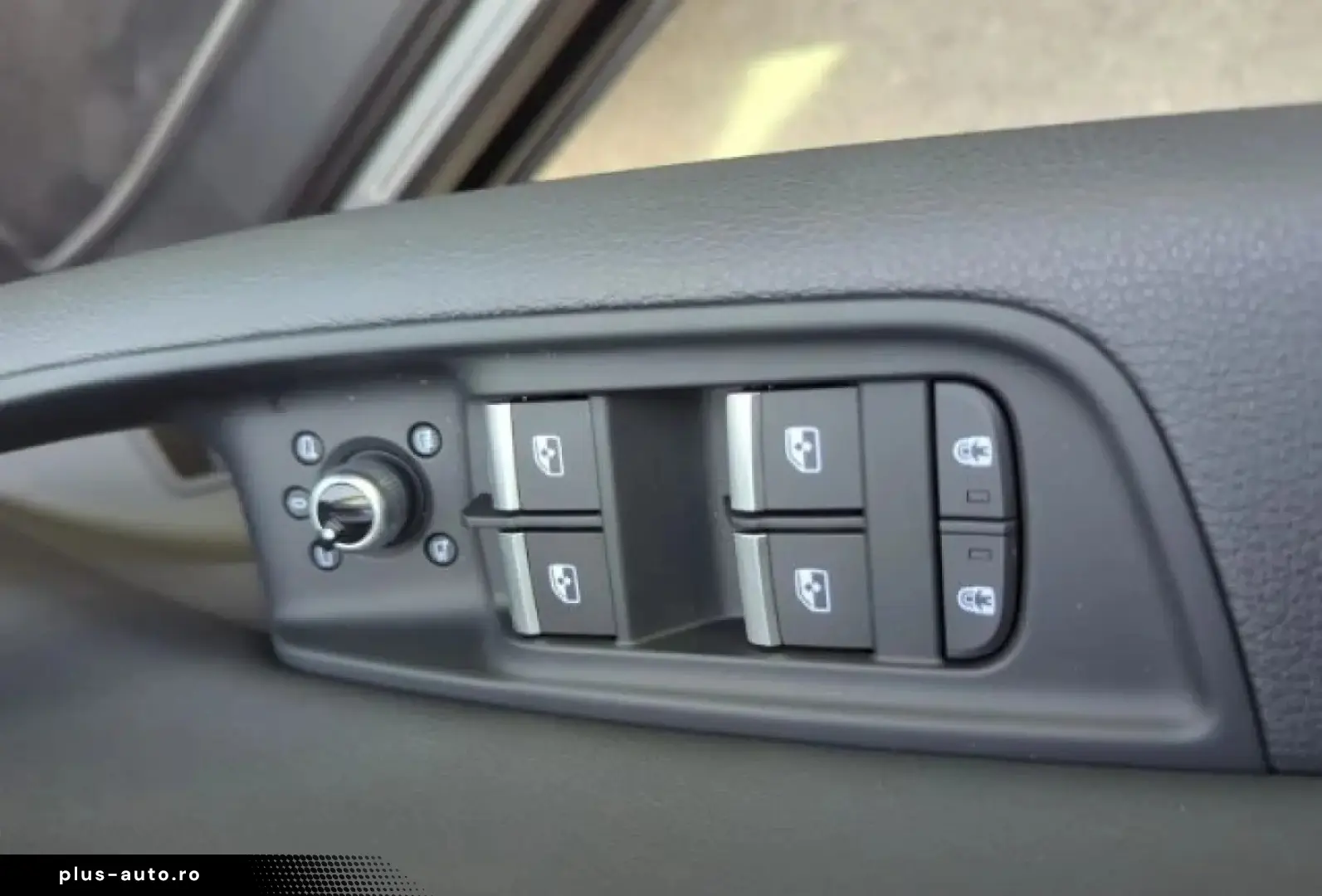 AUDI Q7 55 TFSI e quattro LED NAVI LUFT SHZ PDC LM ZV