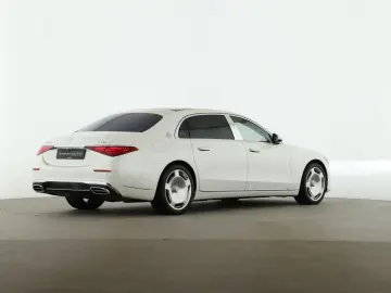 MERCEDES-BENZ S 580 4M Maybach Fond-TV Chauffeur Mas…
