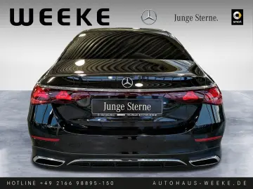 MERCEDES-BENZ E 200 AMG Line DISTRONIC WINTER