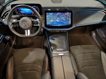 MERCEDES-BENZ E 200 AMG Line DISTRONIC WINTER