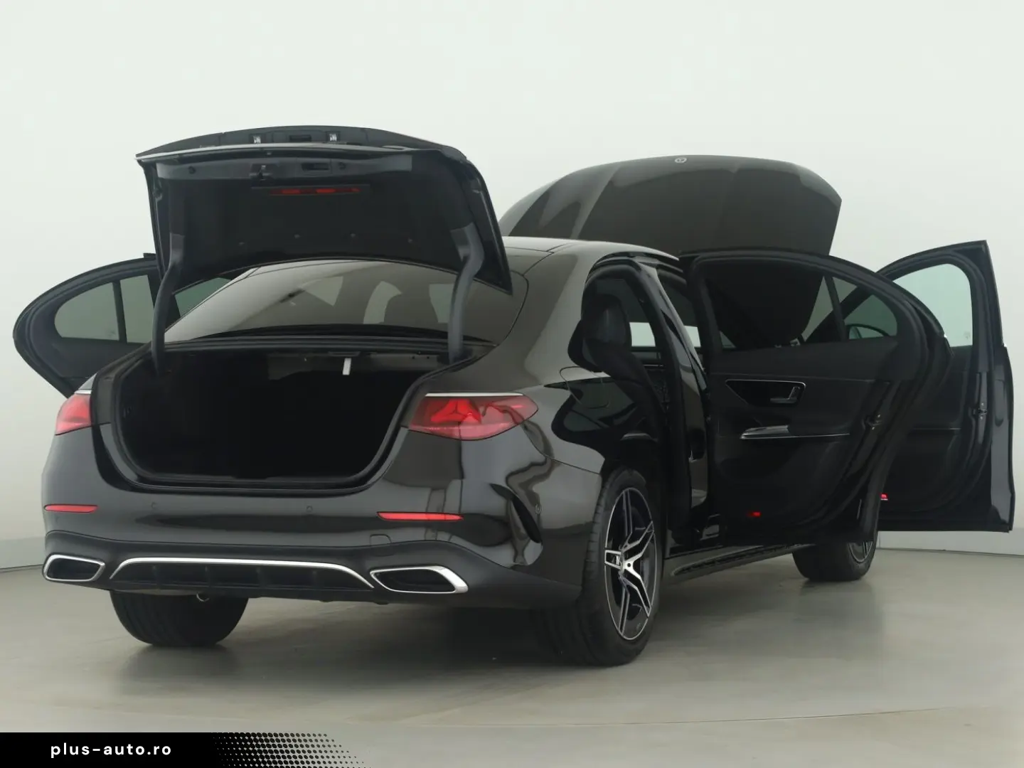MERCEDES-BENZ E 200 AMG Adv Pano LED Navi