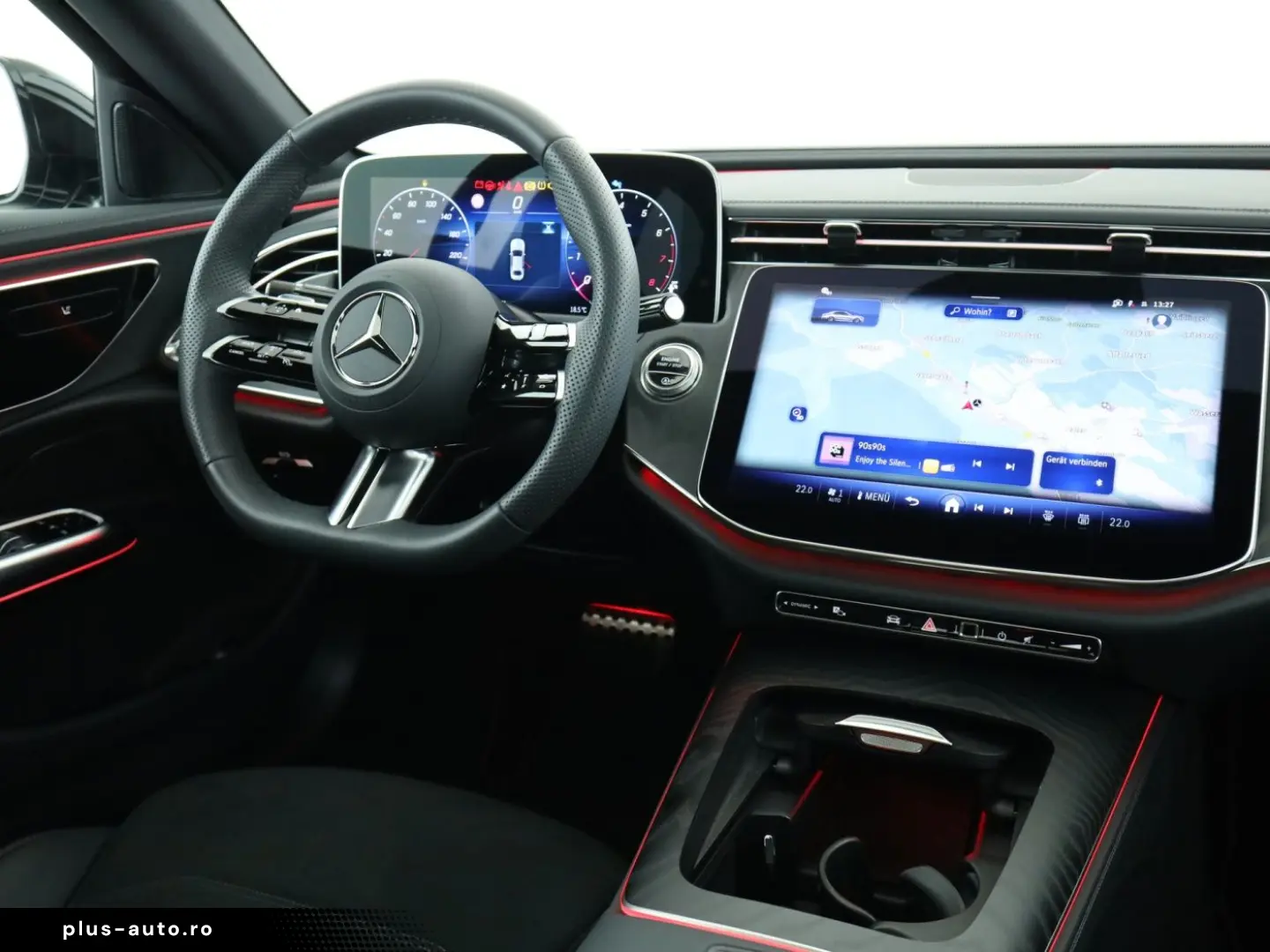 MERCEDES-BENZ E 200 AMG Adv Pano LED Navi