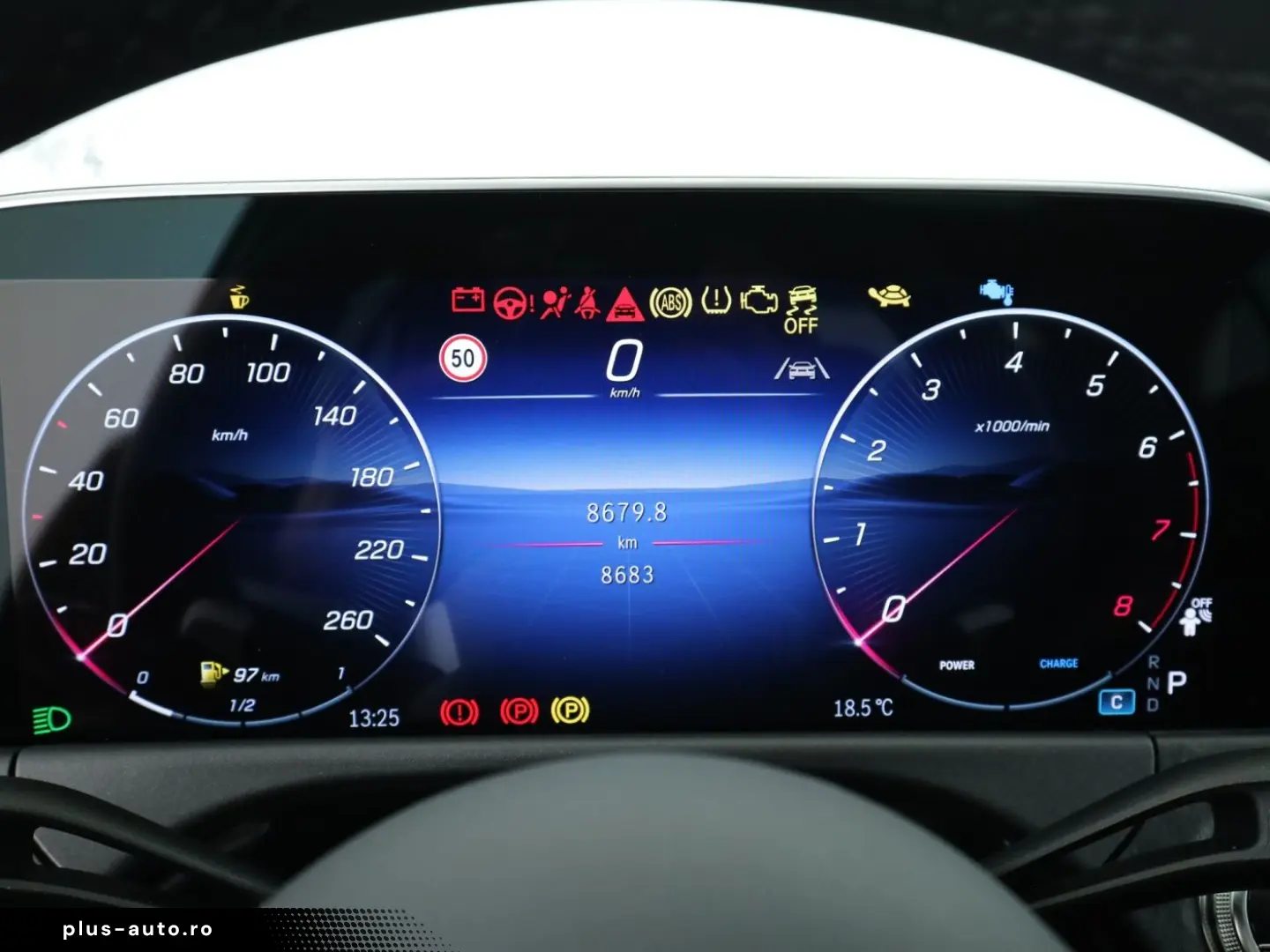 MERCEDES-BENZ E 200 AMG Adv Pano LED Navi