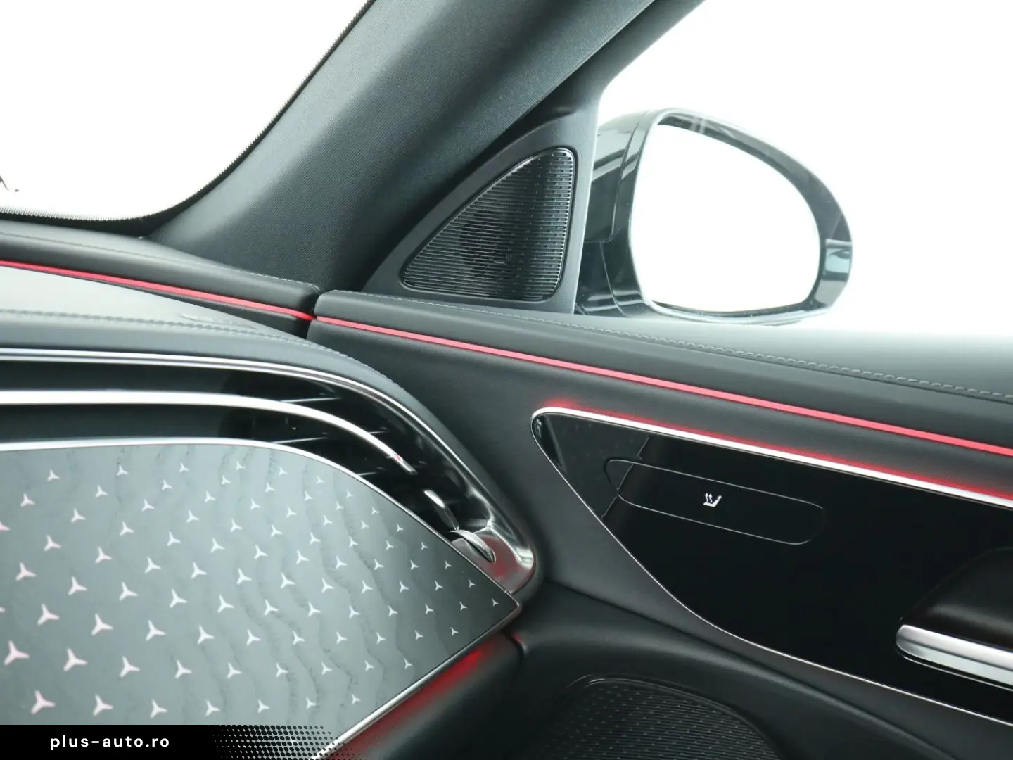 MERCEDES-BENZ E 200 AMG Adv Pano LED Navi