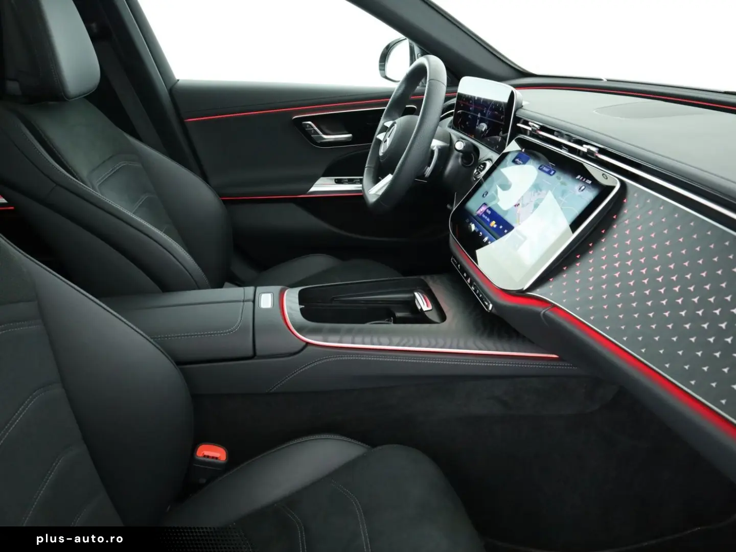 MERCEDES-BENZ E 200 AMG Adv Pano LED Navi