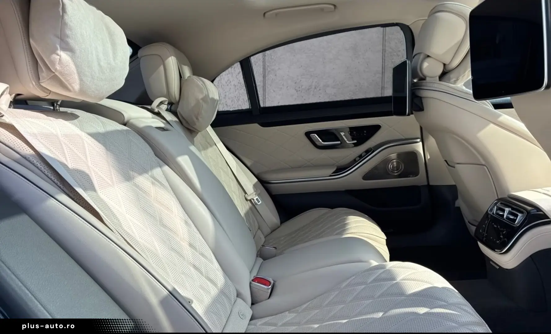 MERCEDES-BENZ S 580 4M lang AMG Chauffeur Burmester3D Pano