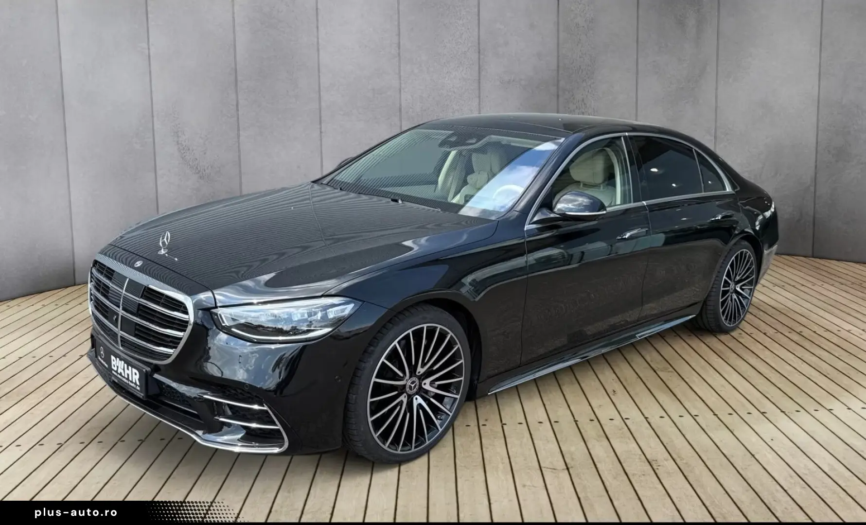MERCEDES-BENZ S 580 4M lang AMG Chauffeur Burmester3D Pano