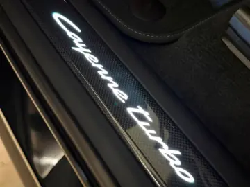 Porsche Cayenne Coupe Turbo E-Hybrid - Pachet GT