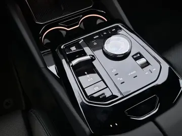 BMW 520d M Sport Pro AHK Pano Autobahnass. HiFi