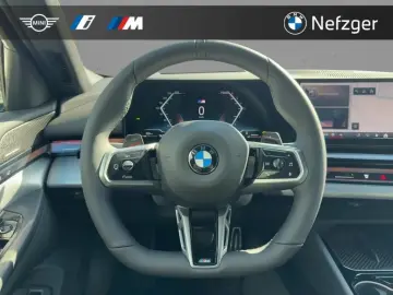BMW 520 d xDrive Lim. M Sport HiFi-H&K HUD LED