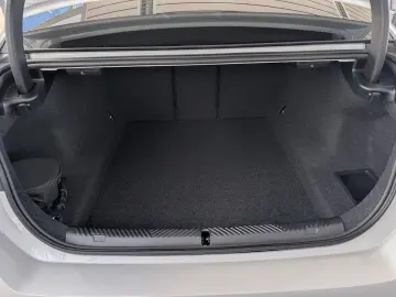 BMW 520d M Sport AHK HeadUp Innovation HarmanKardon