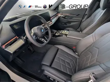 BMW 520d M Sport AHK HeadUp Innovation HarmanKardon